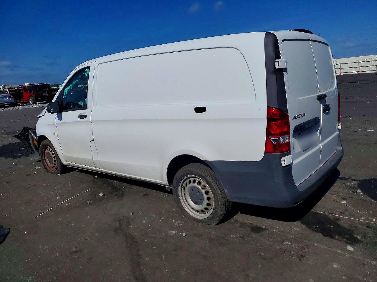 Mercedes-Benz Metris