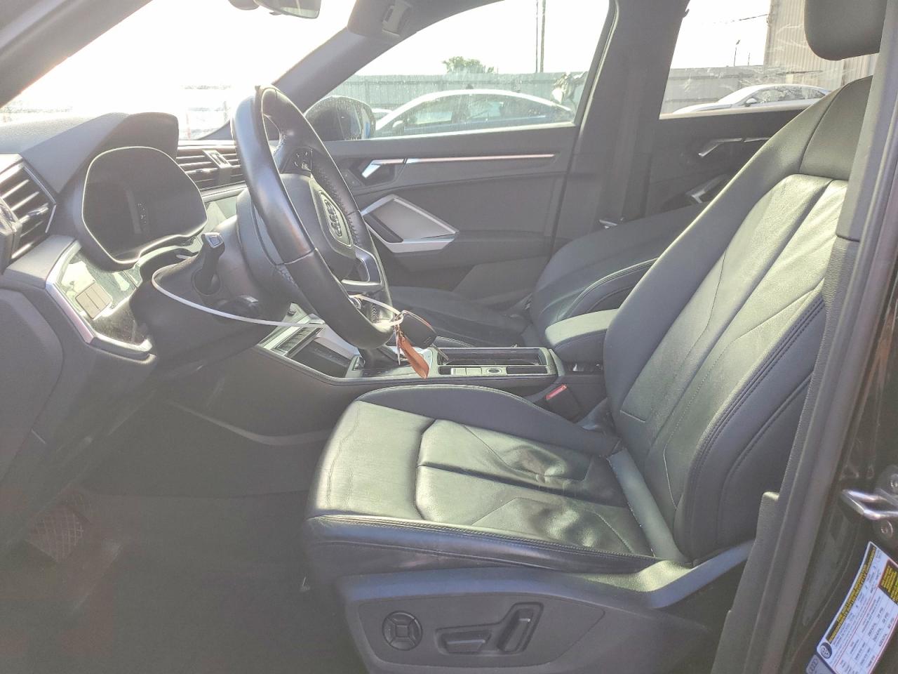 Audi Q3 Premium