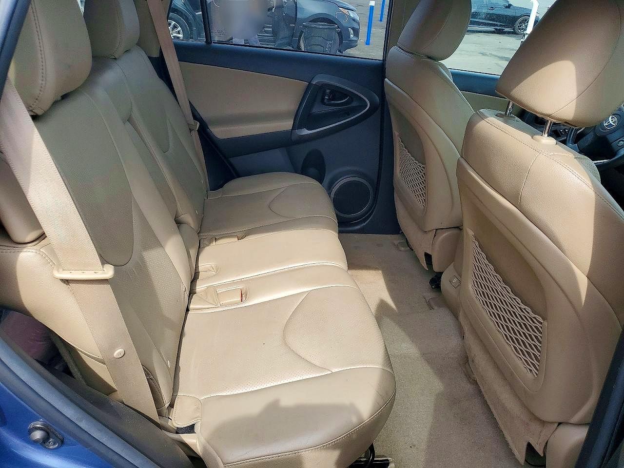Toyota RAV4 Limited