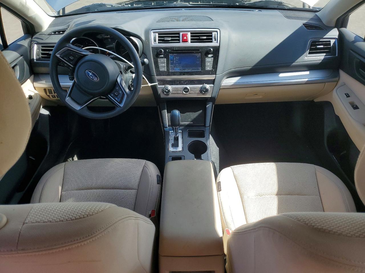 Subaru Outback 2.5i