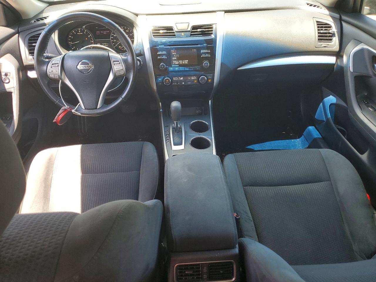 Nissan Altima 2.5 Sv