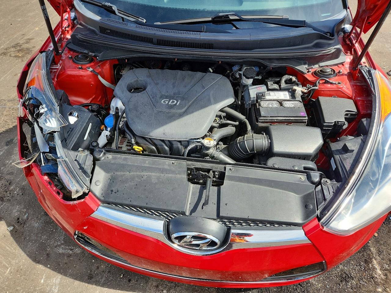 Hyundai VELOSTER Base