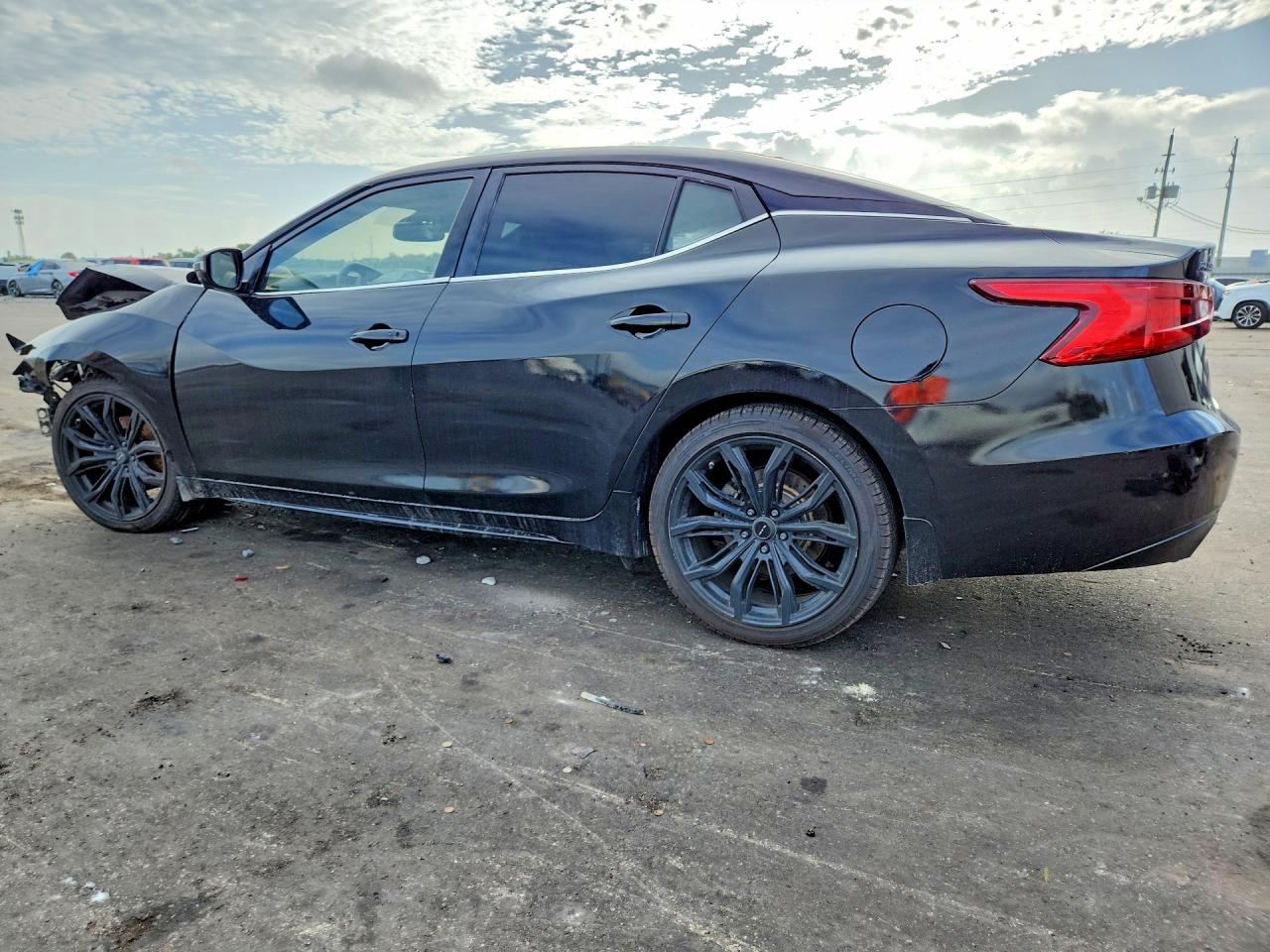 Nissan Maxima Platinum