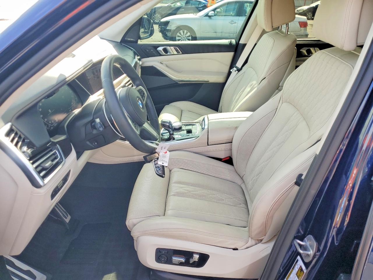 BMW X Series M50i