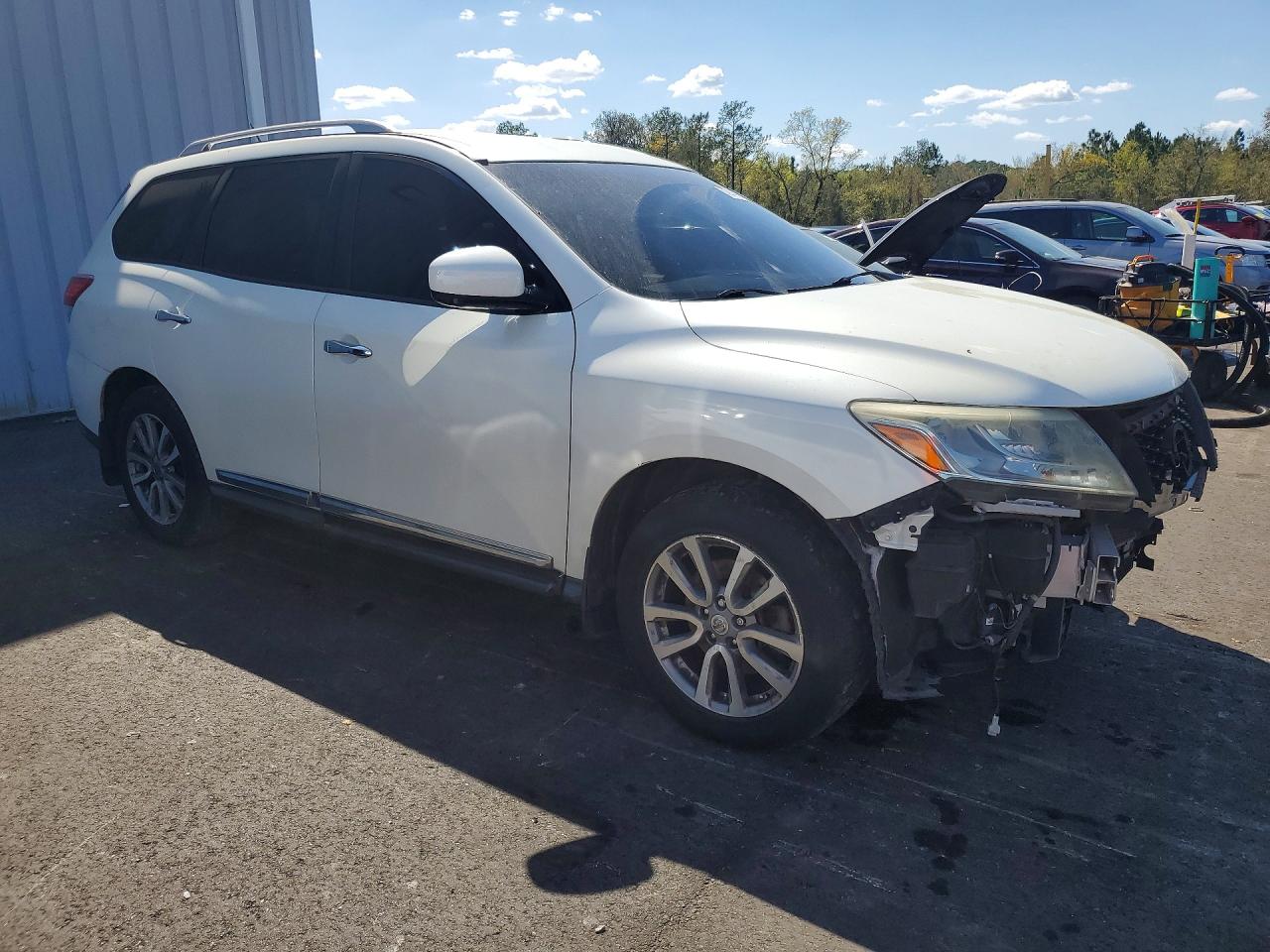 Nissan Pathfinder Sl