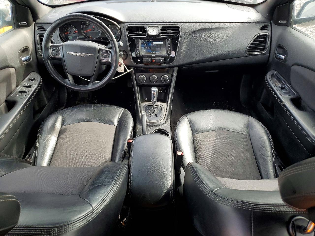Chrysler 200 Limited