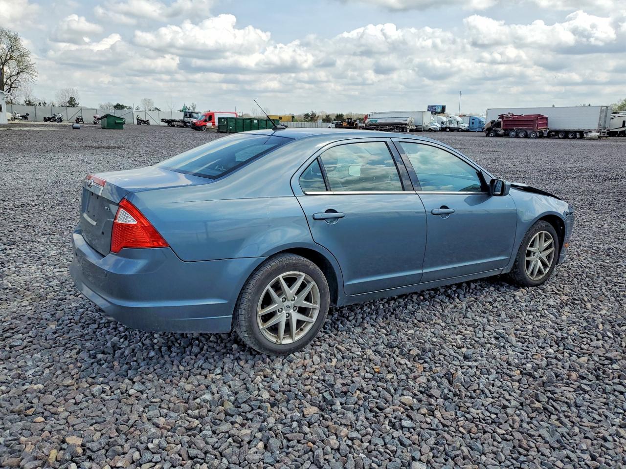 Ford Fusion Sel