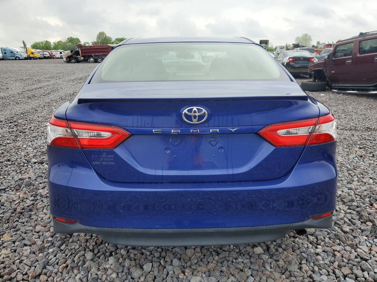 Toyota Camry Le