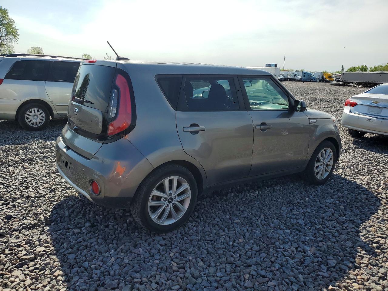 Kia Soul +