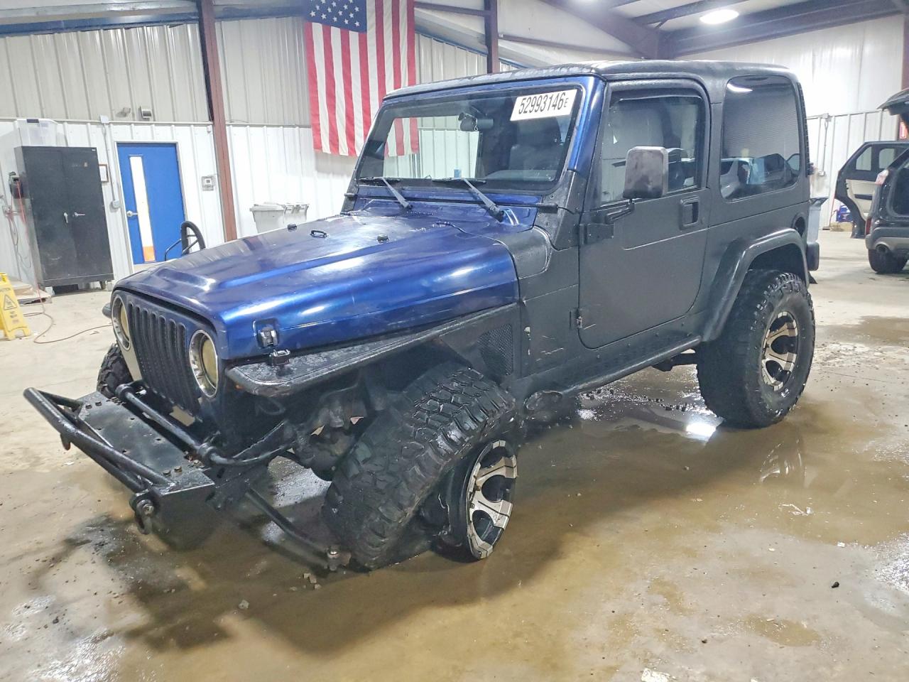 Salvage Jeep Wrangler Image