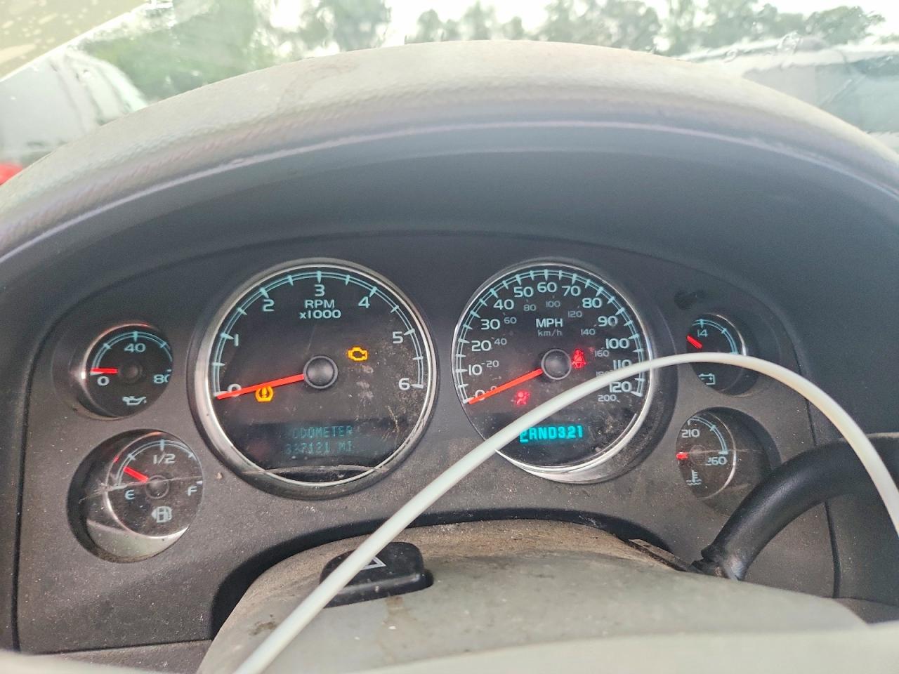 Chevrolet Suburban C1500 Ls