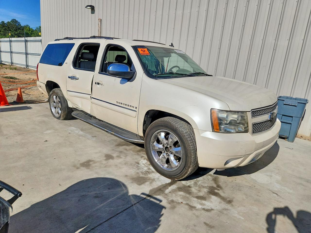 Chevrolet Suburban C1500 Ls