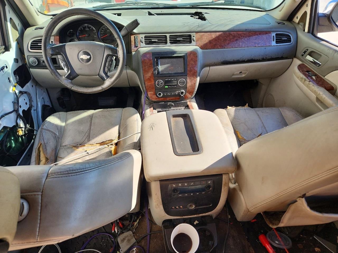 Chevrolet Suburban C1500 Ls