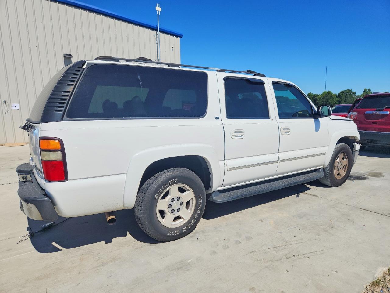 Chevrolet Suburban C1500