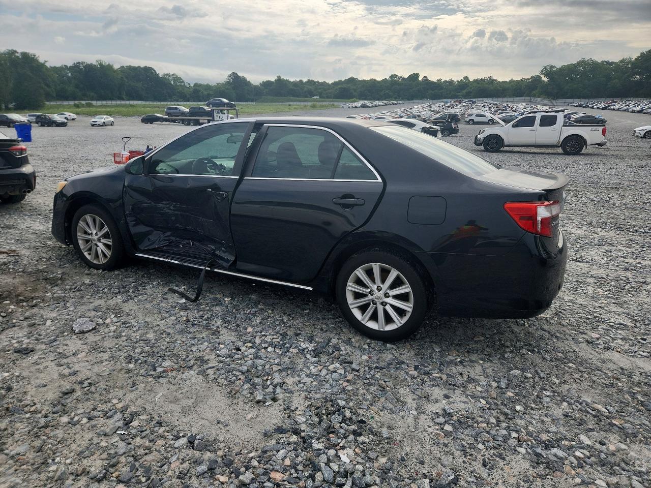 Toyota Camry Xle