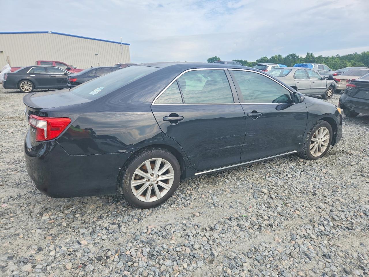 Toyota Camry Xle