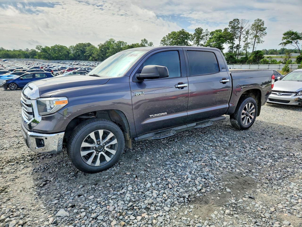 Salvage Toyota Tundra Image