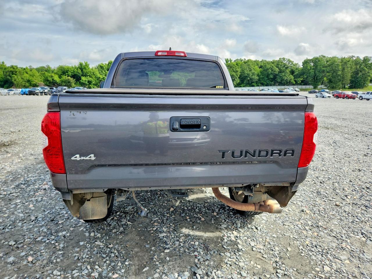 Toyota Tundra Crewmax Limited