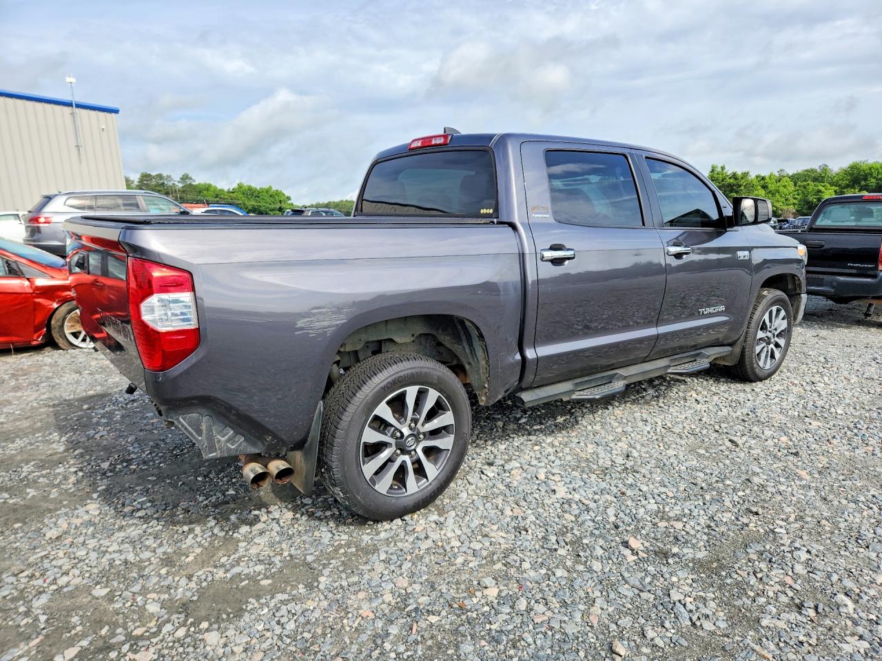 Toyota Tundra Crewmax Limited
