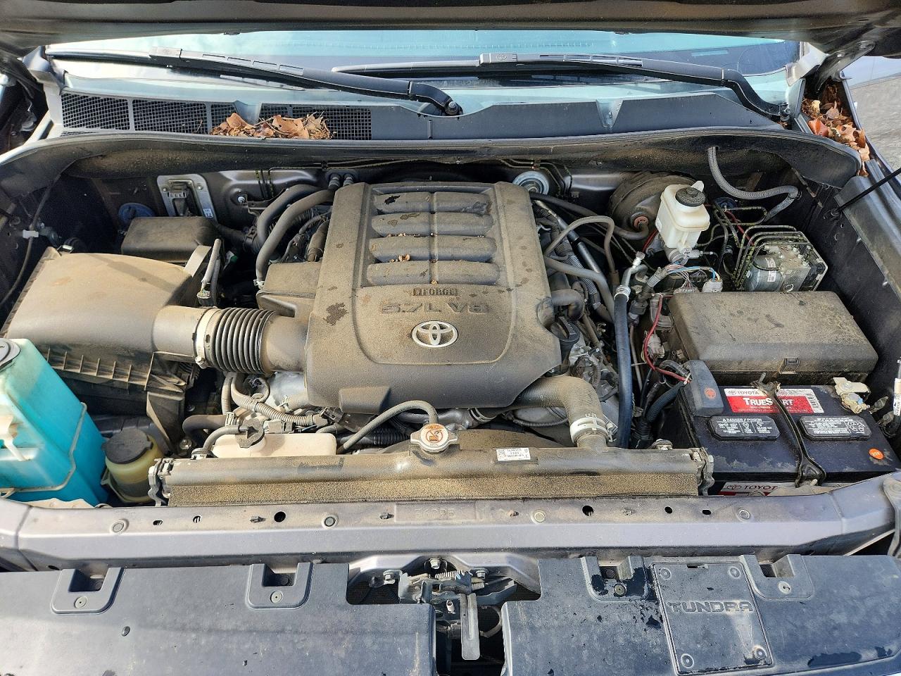 Toyota Tundra Crewmax Limited