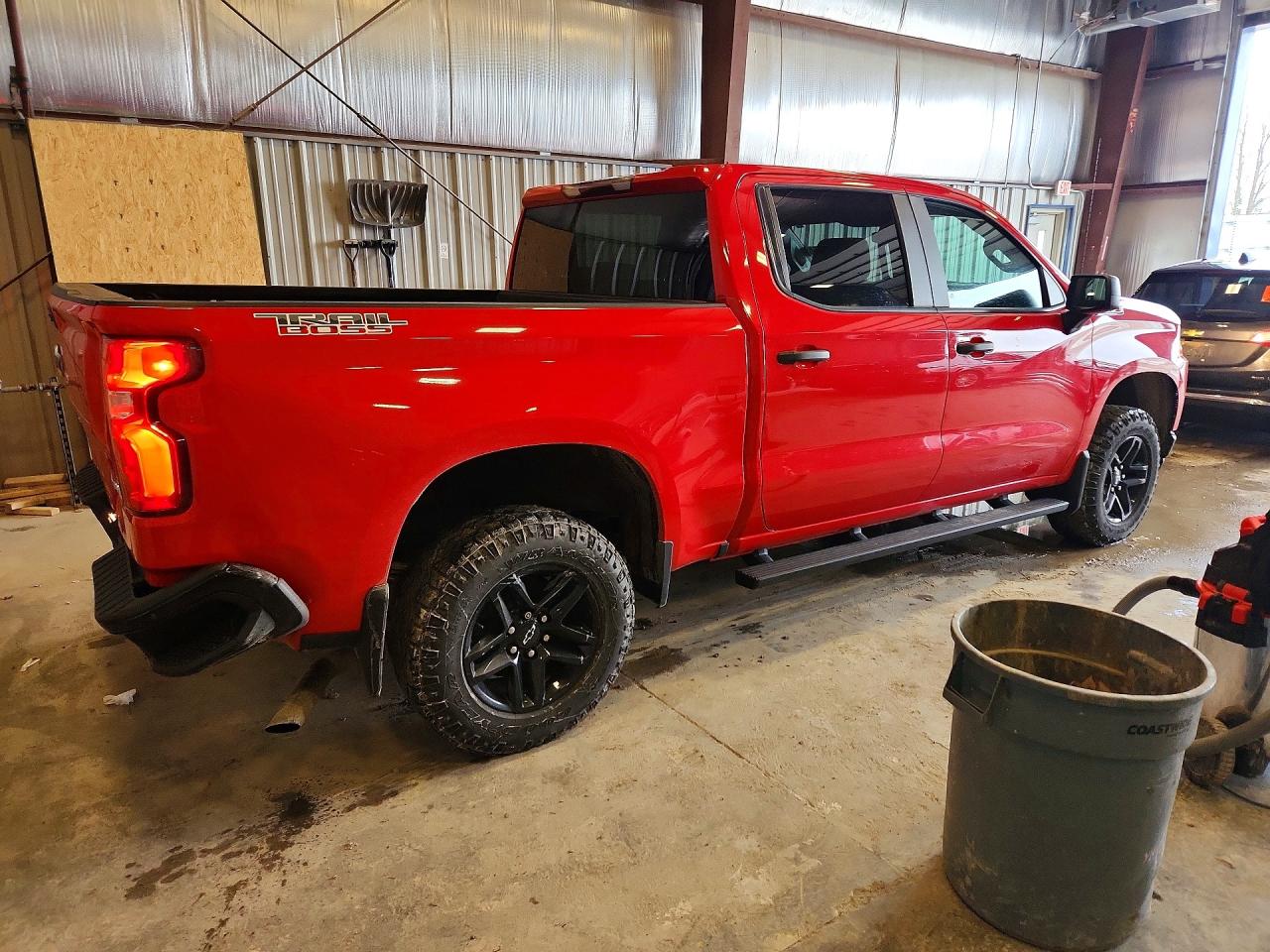 Chevrolet Silverado K1500 Trail Boss Custom