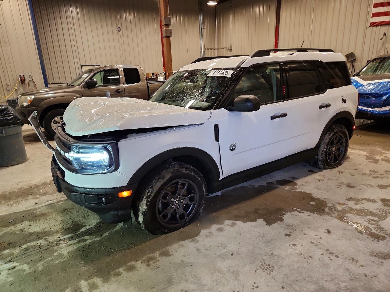 Salvage Ford Bronco Image
