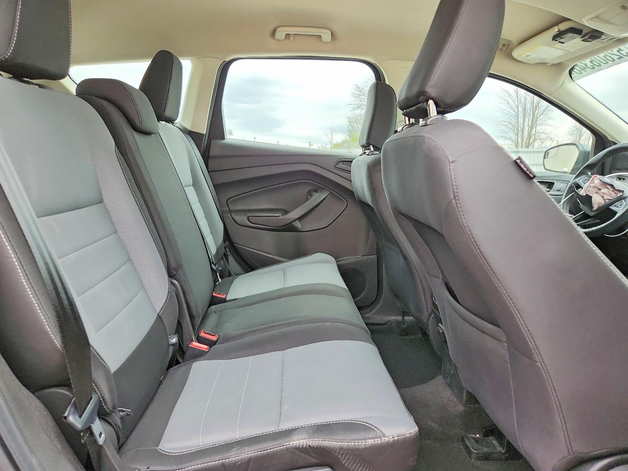 Ford Escape S