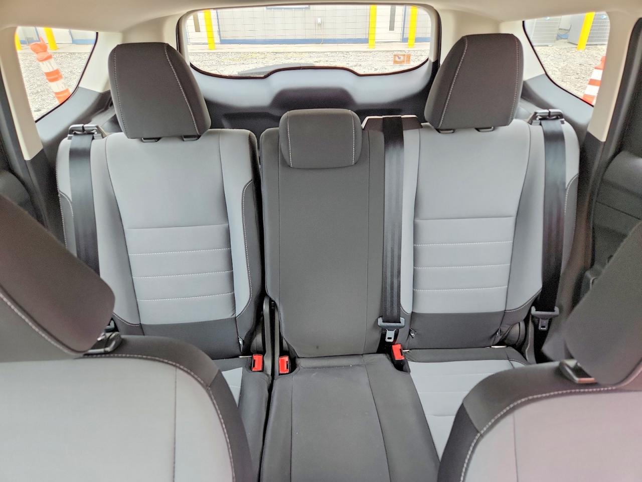 Ford Escape S