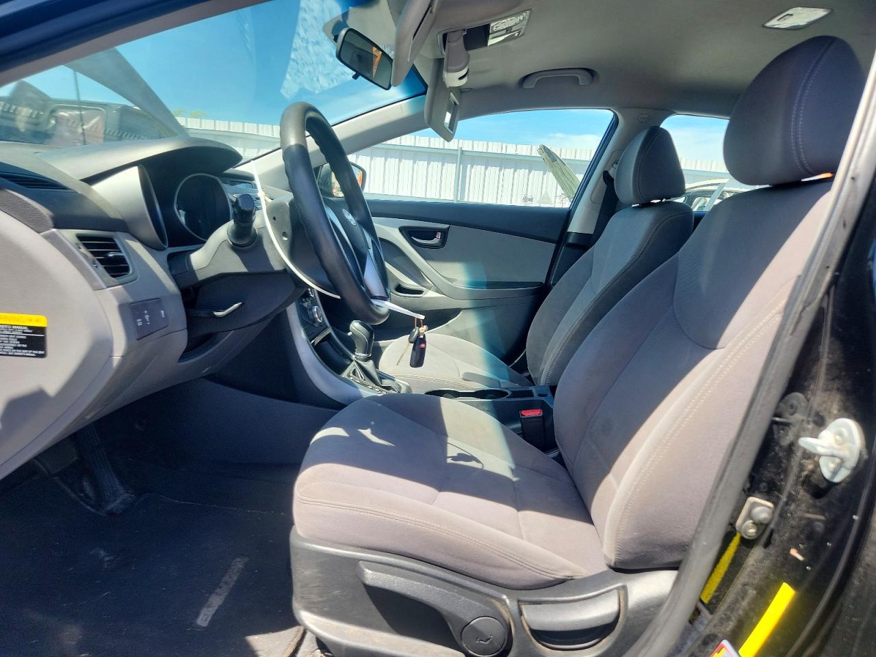 Hyundai ELANTRA Se