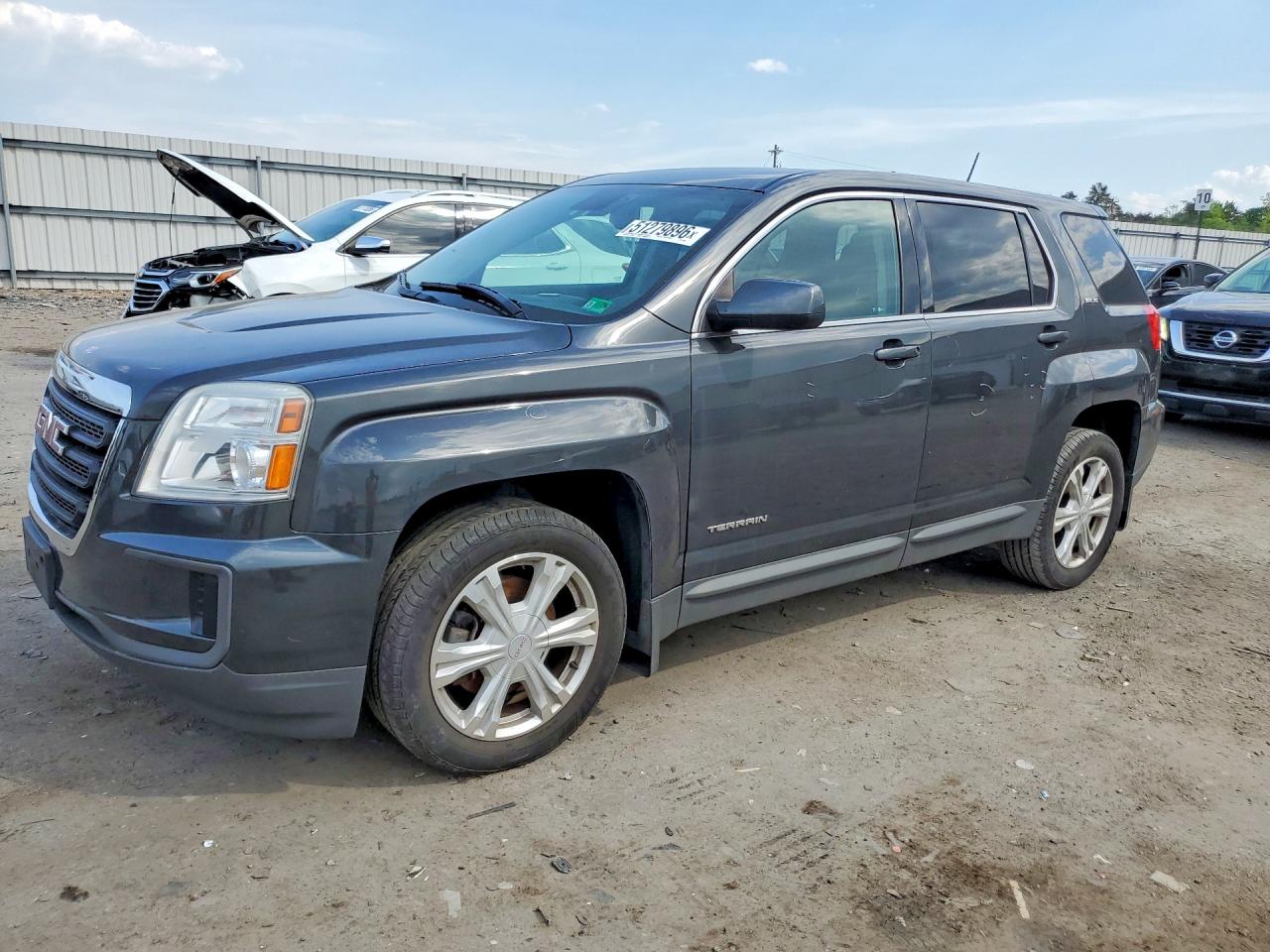 Salvage GMC Terrain Image