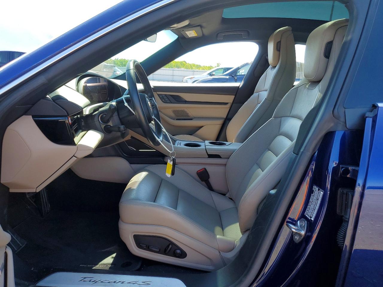 Porsche Taycan 4s