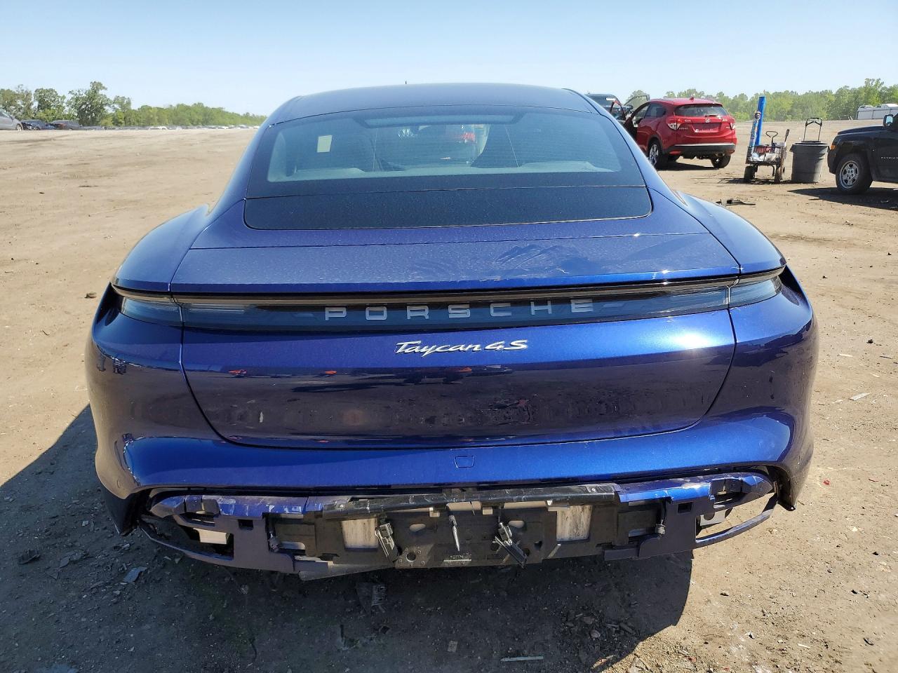 Porsche Taycan 4s