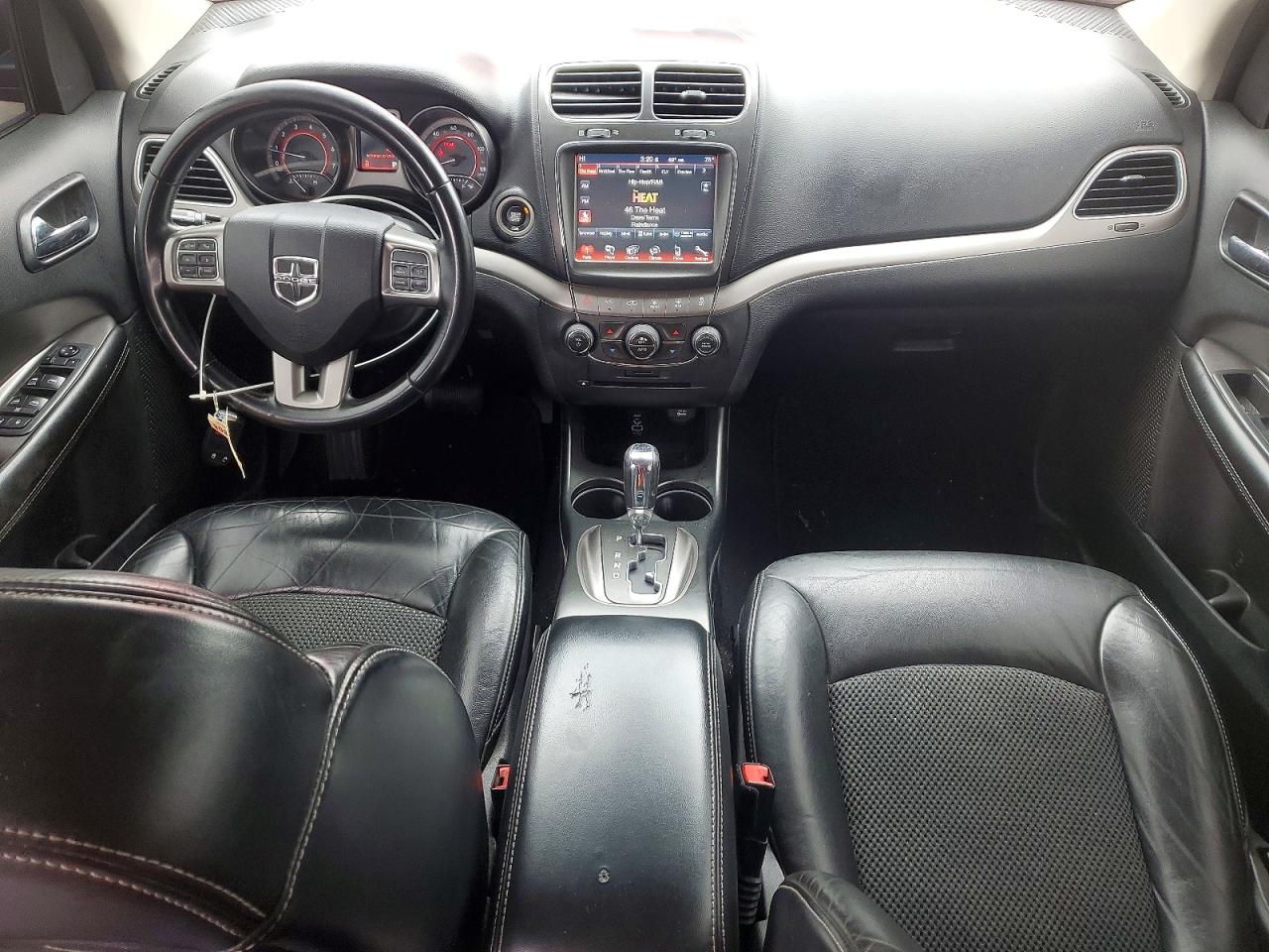 Dodge Journey Crossroad