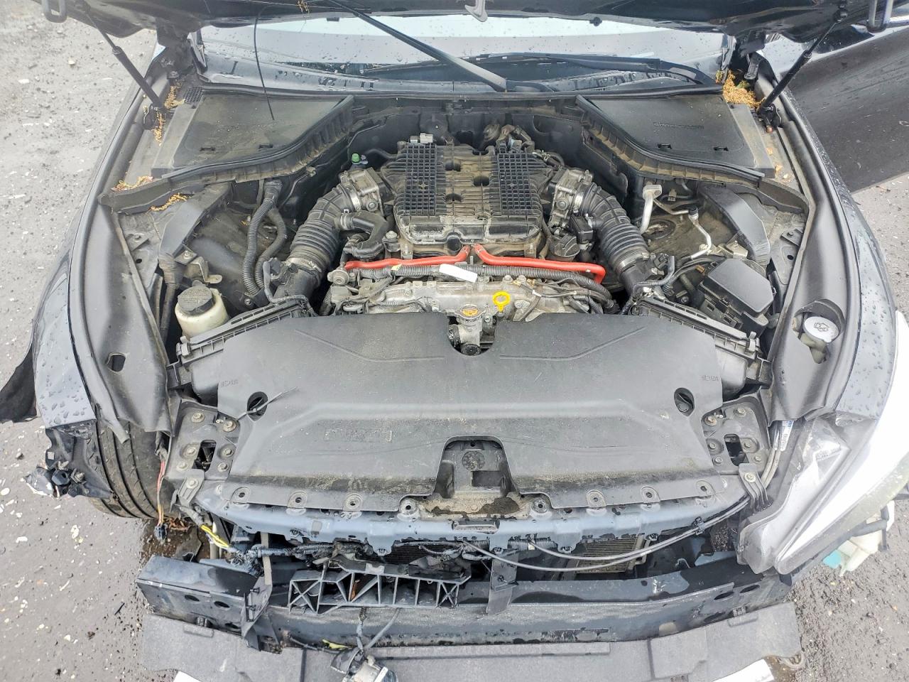 INFINITI Q50 Premium