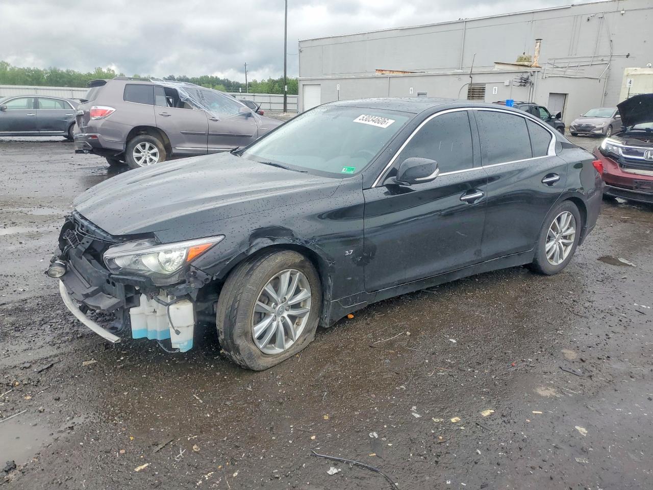 Salvage INFINITI Q50 Image