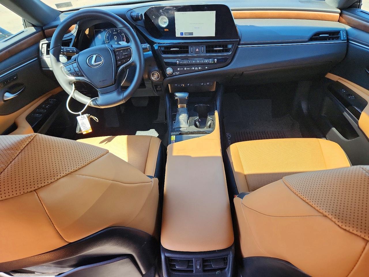 Lexus Es Base