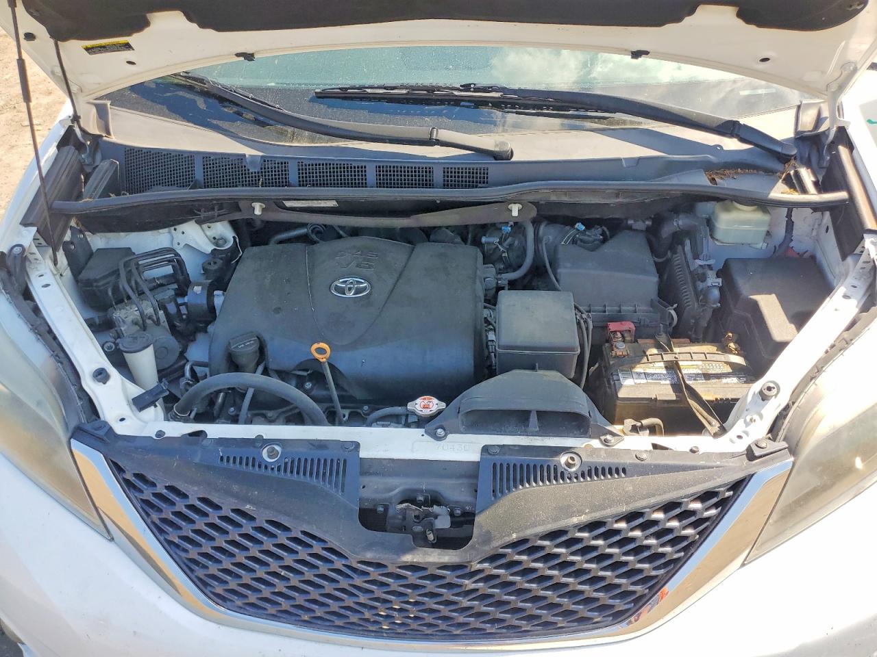 Toyota Sienna Se