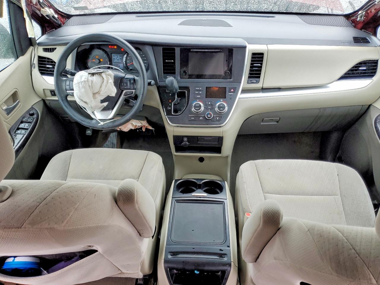 Toyota Sienna Le