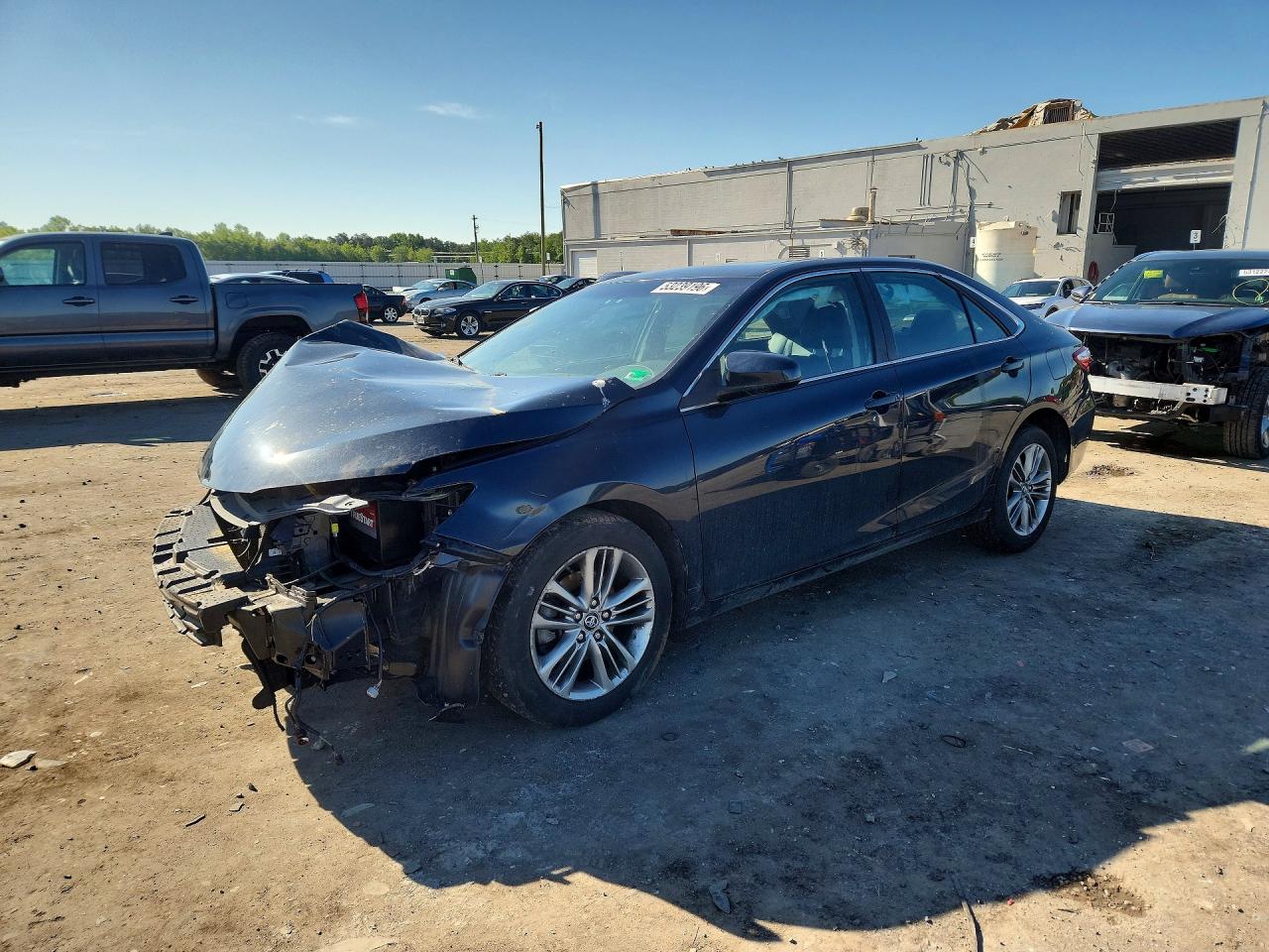 Salvage Toyota Camry Image