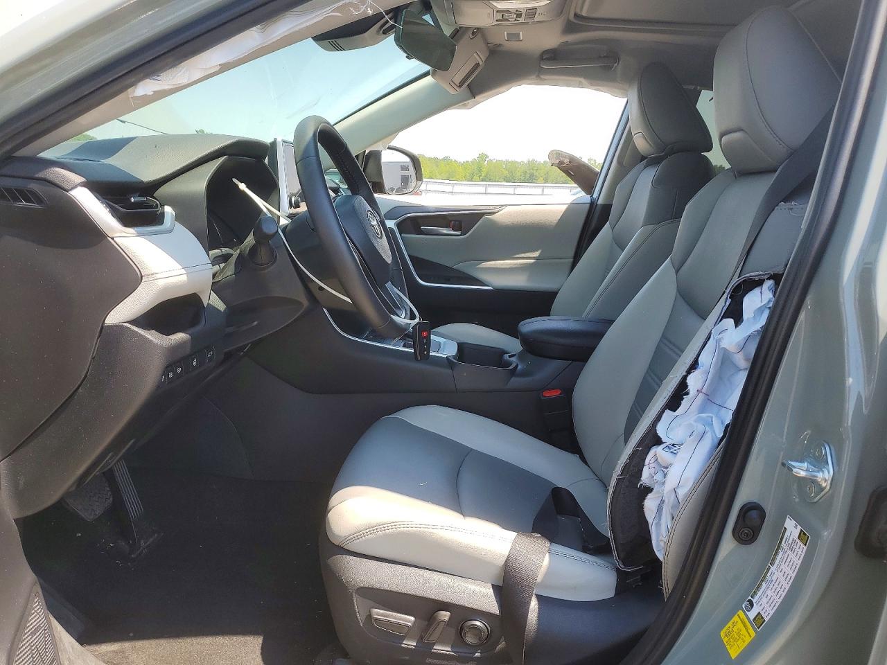 Toyota RAV4 Xle Premium