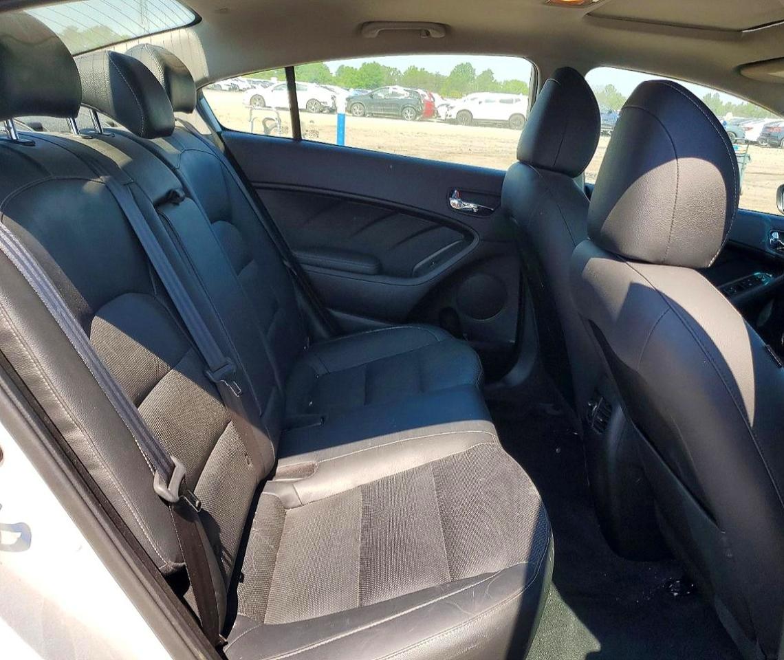 Kia Forte Ex