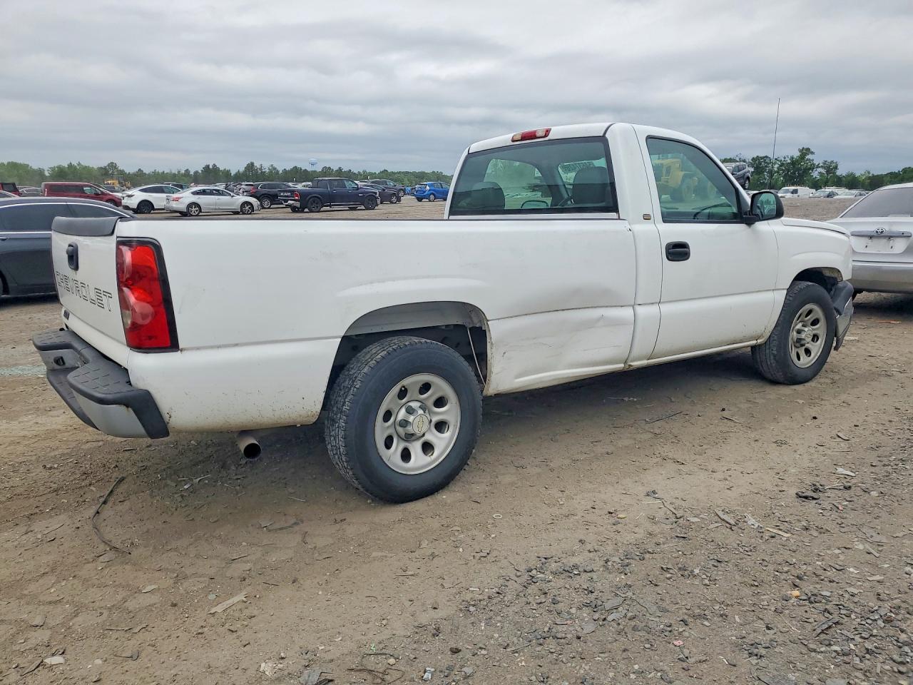 Chevrolet Silverado C1500