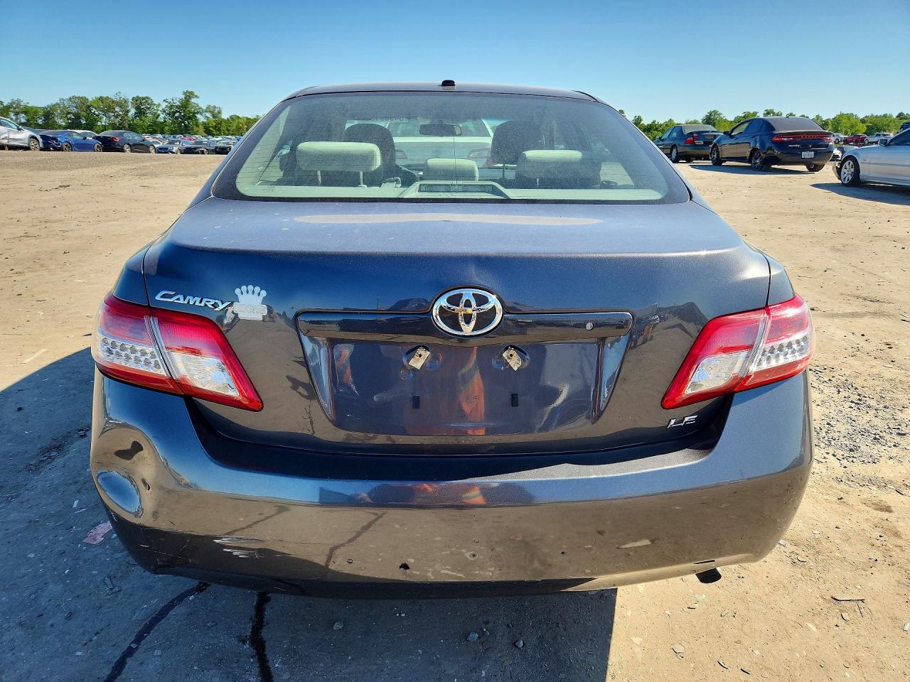 Toyota Camry Le