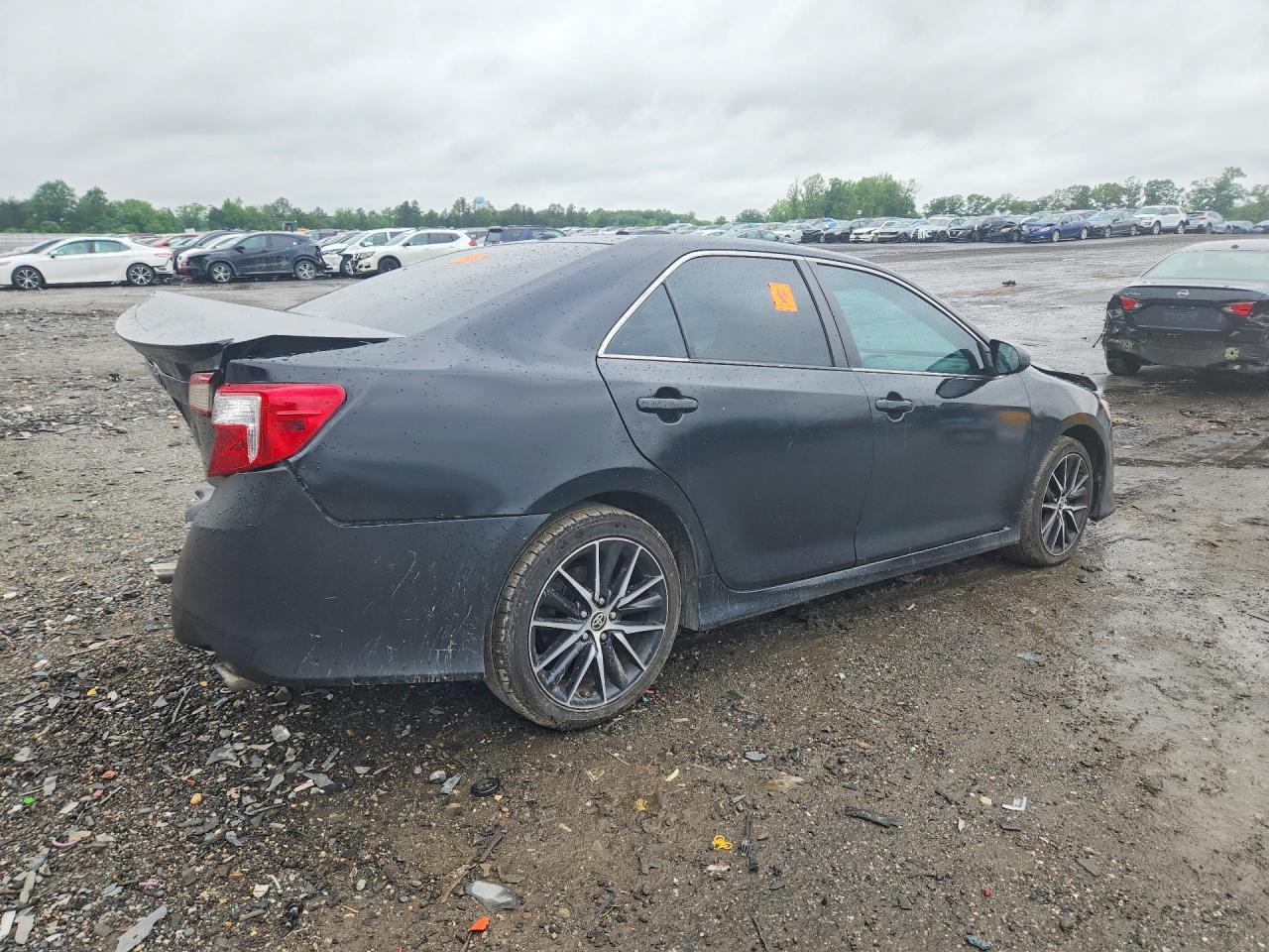 Toyota Camry Se V6