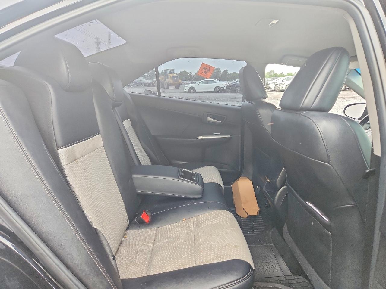 Toyota Camry Se V6