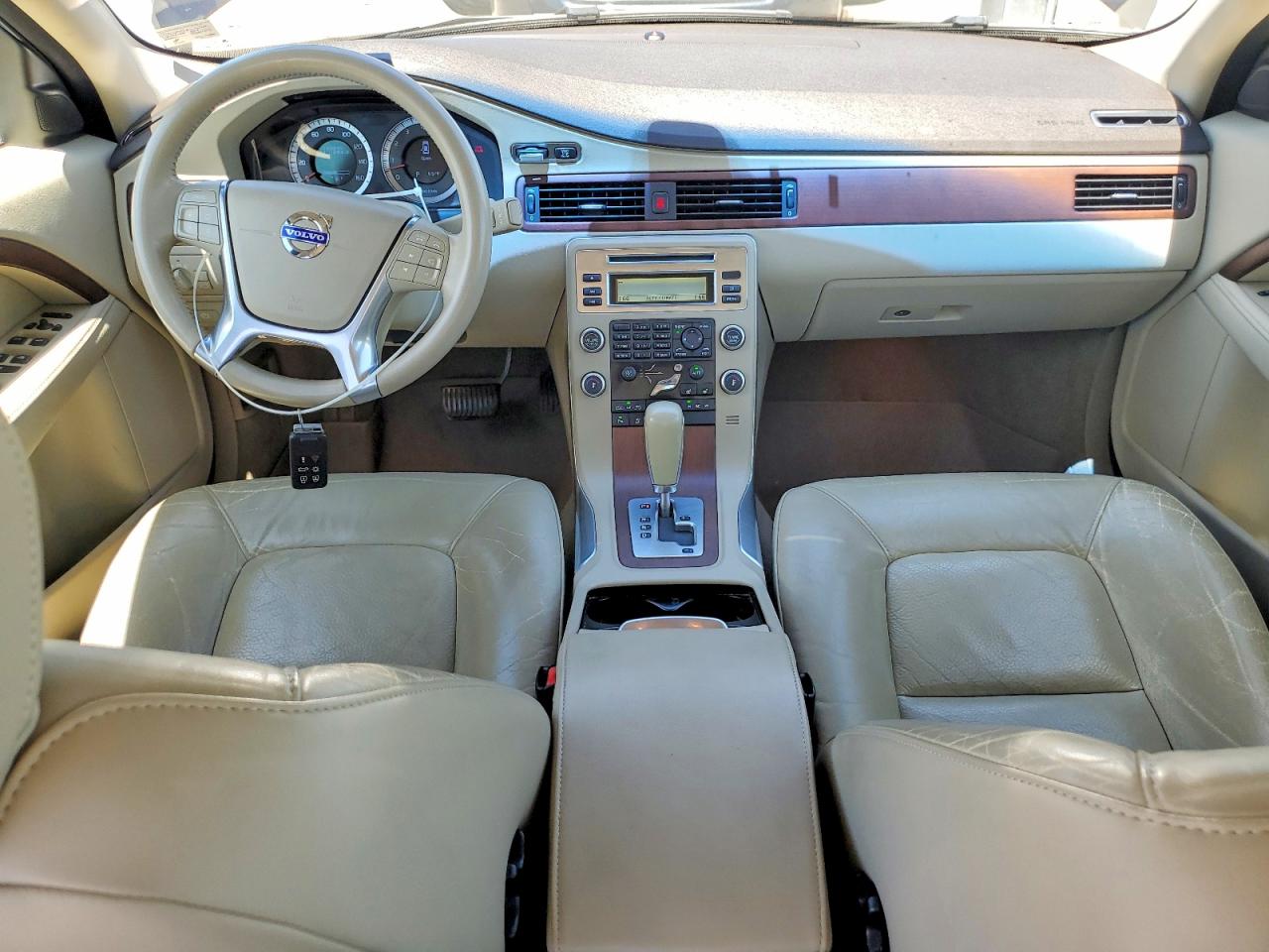 Volvo S80 3.2