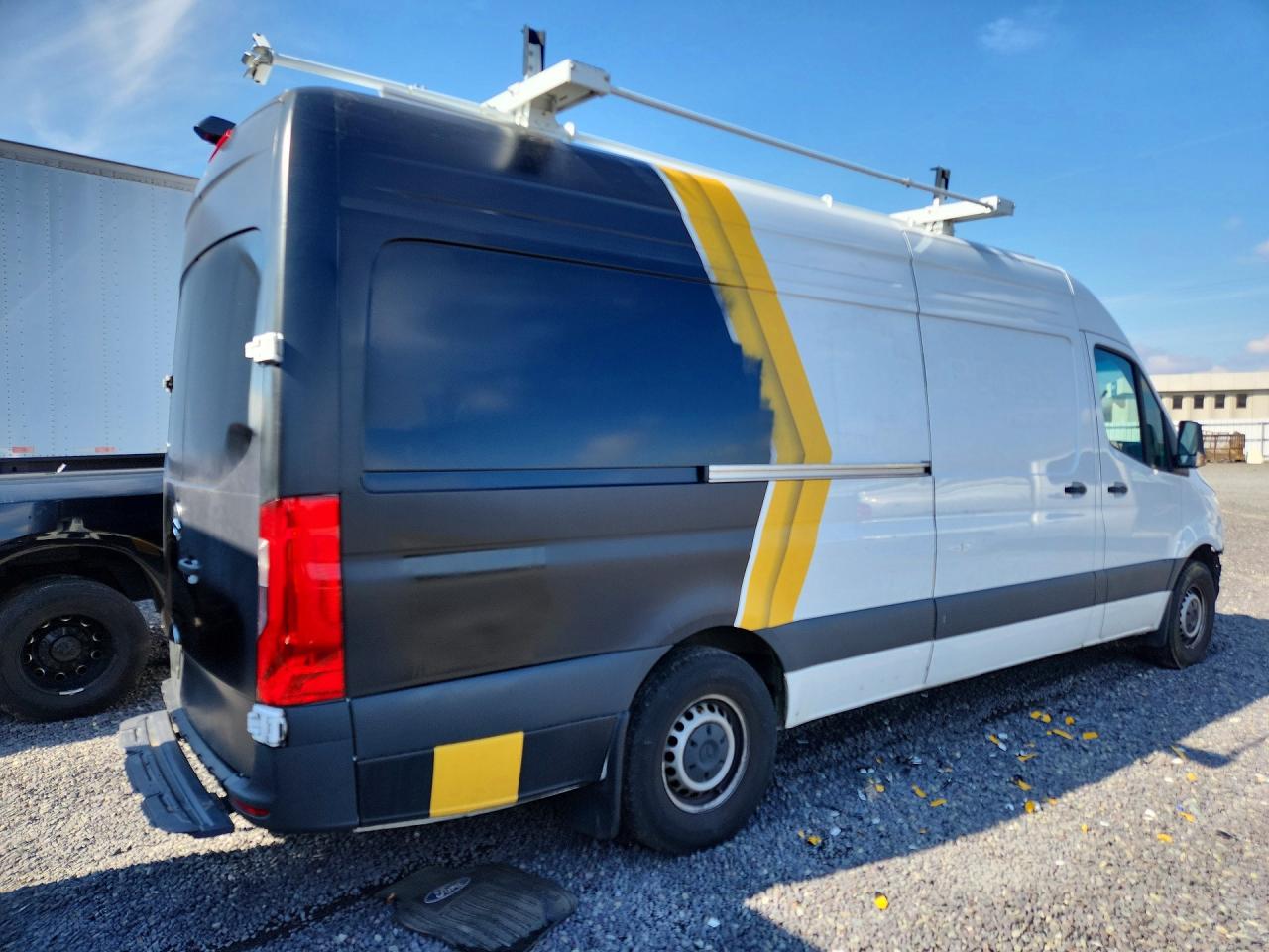 Mercedes-Benz Sprinter 2500