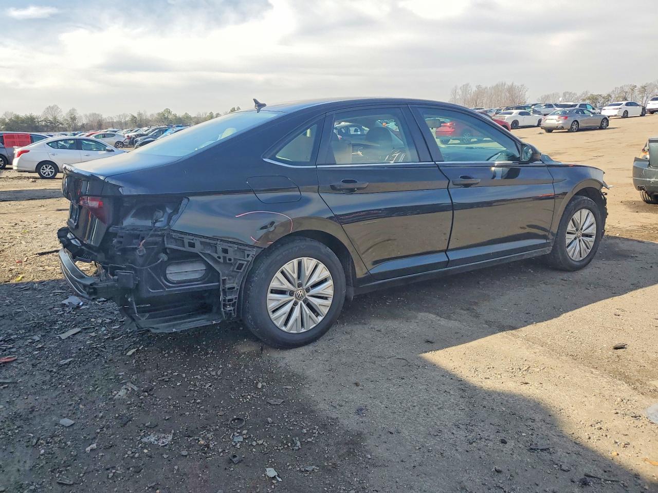 Volkswagen Jetta S