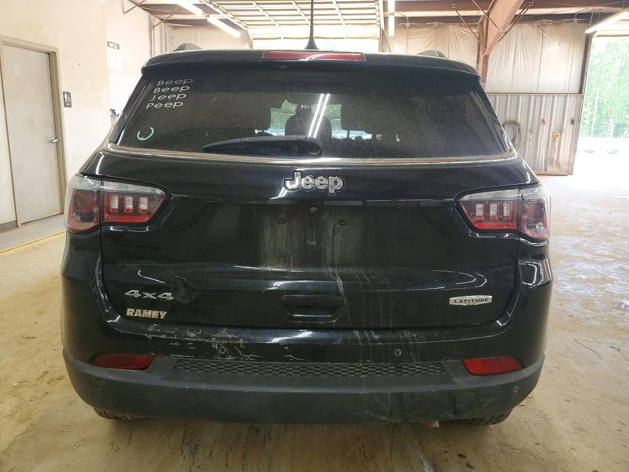 Jeep Compass Latitude