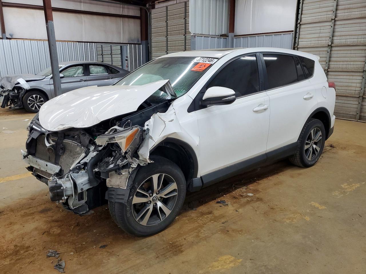 Salvage Toyota RAV4 Image